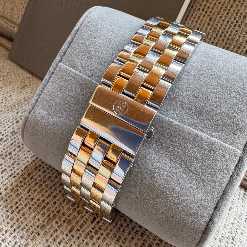 ❌❌❌SOLD❌❌❌
Michele 🎉EUC🎉Two-Tone Gold and Silver Chronograph Watch and Band - Picture 4 of 12